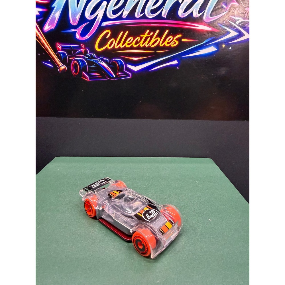 Hot Wheels Mach It Go Clear X-Raycers Translucent Red Base HGT42 1:64 Scale - Picture 3 of 6